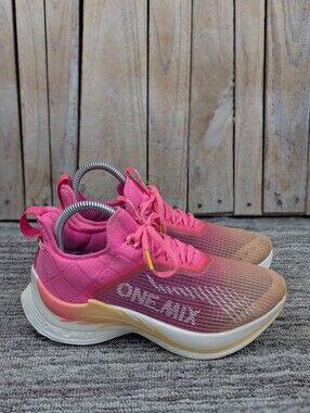 ONEMIX: Light Armor Marathon Running Shoes - Size 5.5 Women